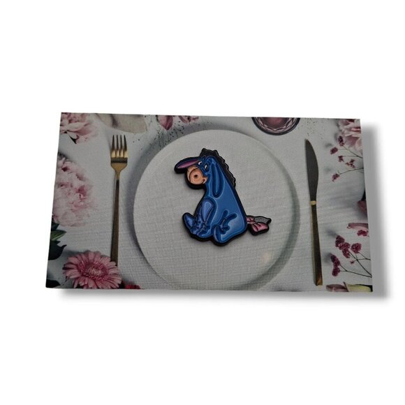 Disney Winnie-the-Pooh Eeyore Pin/Brooch - Picture 3 of 7